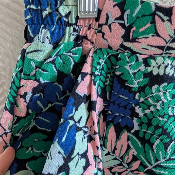 Joe Fresh 2 Pair of Pull On shorts size Small Tropical Print and Polka Dot Print - Picture 4 of 13